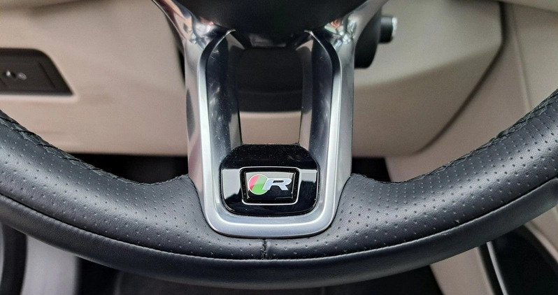 Jaguar F-Pace cena 329000 przebieg: 12000, rok produkcji 2022 z Supraśl małe 781